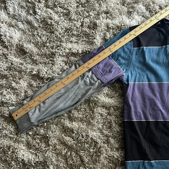 Primitive skateboarding long sleeve top - Picture 6 of 9